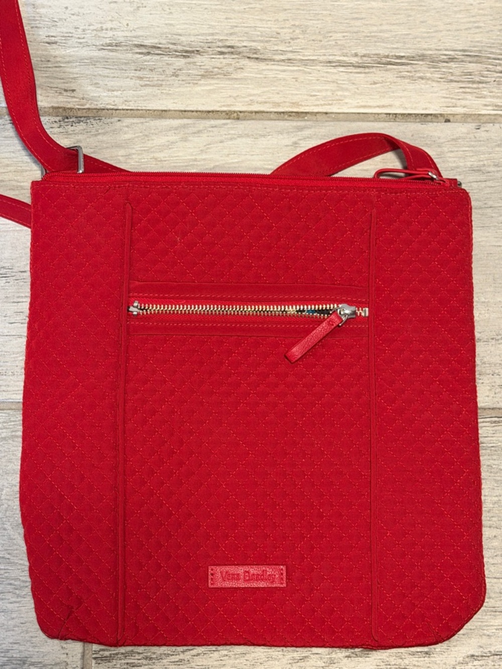 Vera Bradley Classic Quilted Crossbody Bag - Red NWOT - Picture 4 of 4
